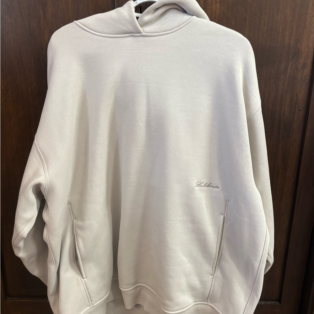 Women’s Lululemon Big and Cosy Hoodie in Dove Gray